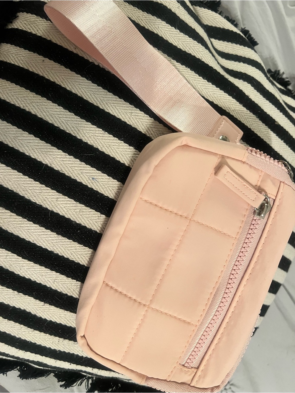 Women's Quilted Pink wallet / wristlet